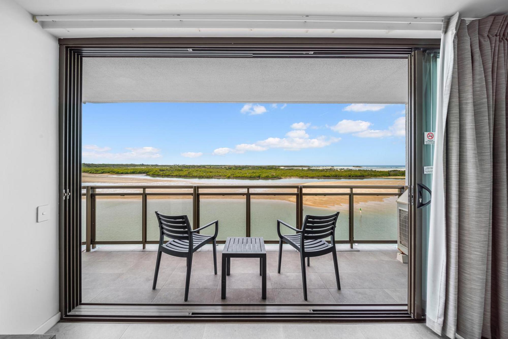 Trafalgar Towers Maroochydore Eksteriør billede